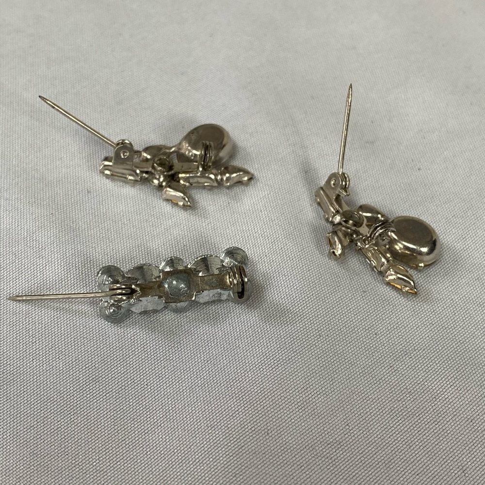 Sparkly vintage rhinestone mini pins - Picture 3 of 4